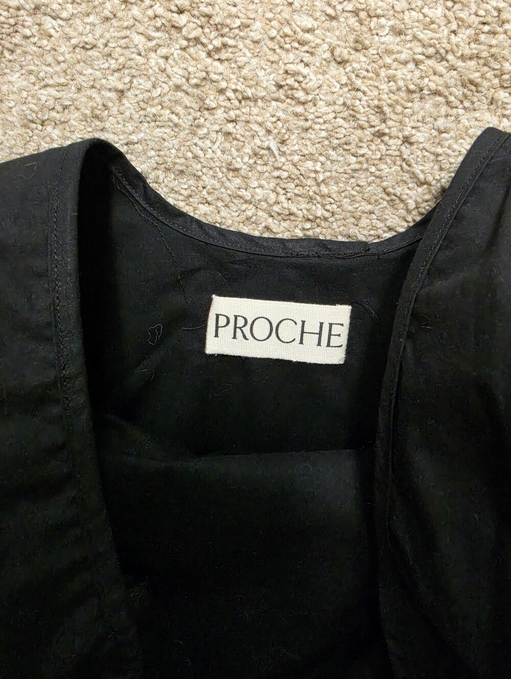 Proche Sample Dress - Picture 3 of 4